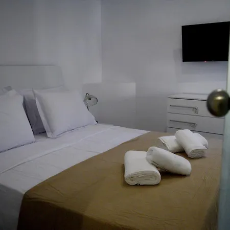 Malvazios Faragnanti #3 公寓 伊西翁