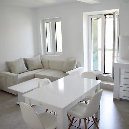 Apartment Faragnanti #3 Gythio