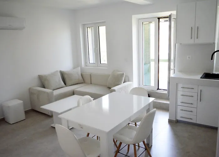 公寓 Malvazios Faragnanti #3 伊西翁